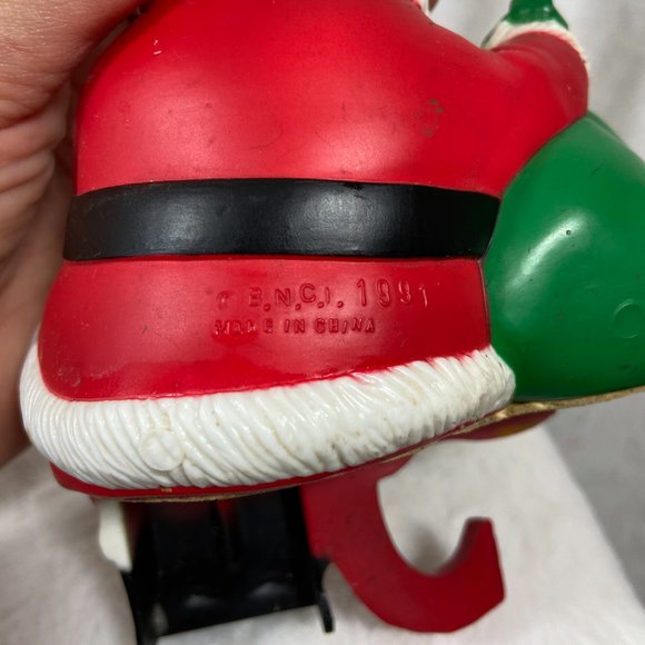Vintage Santa stocking holder 12 days before Christmas Hard Plastic 1991 - Picture 3 of 7